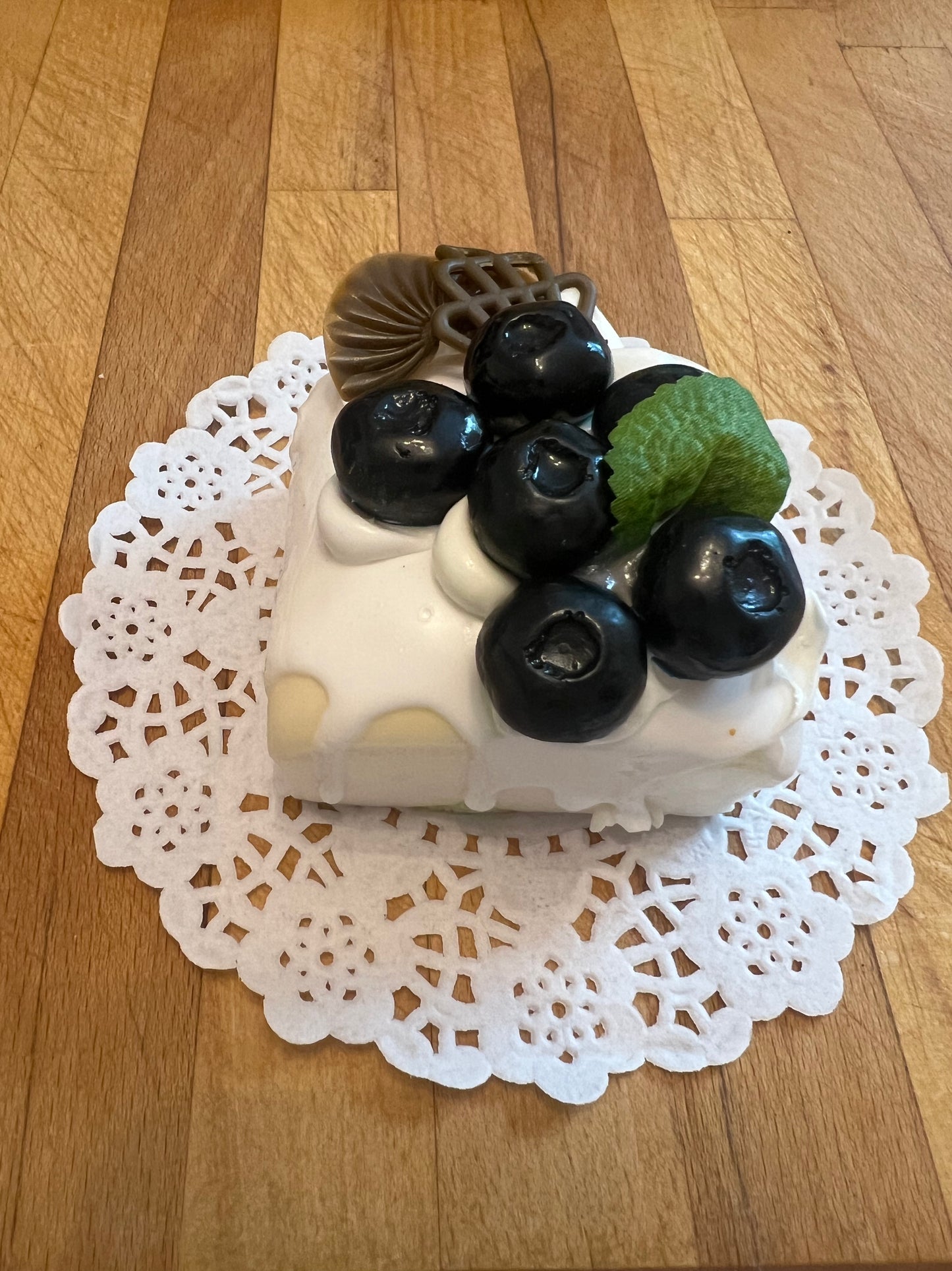 Blue Berry White Chocolate Cake