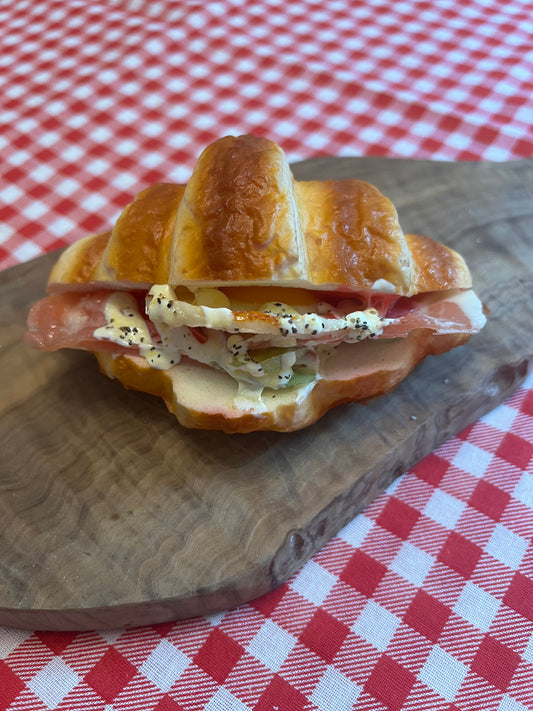 Carbonara Croissant