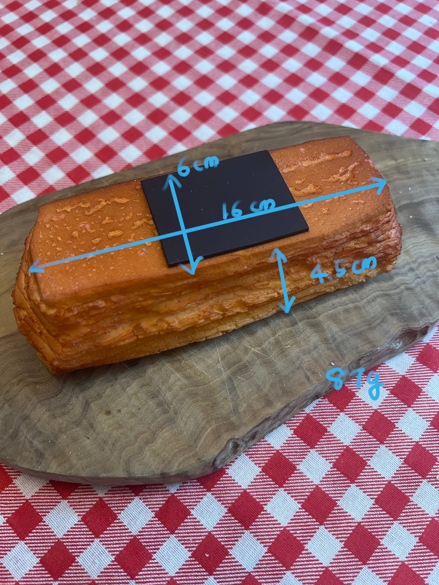 Cheesy Hotdog (Blackpepper)